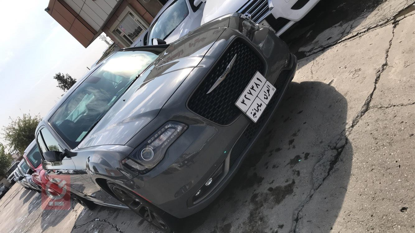 كرايسلر 300